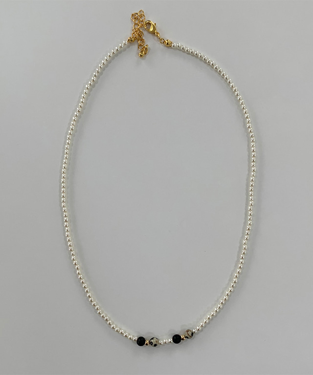 Bonnie pearl necklace 2 color