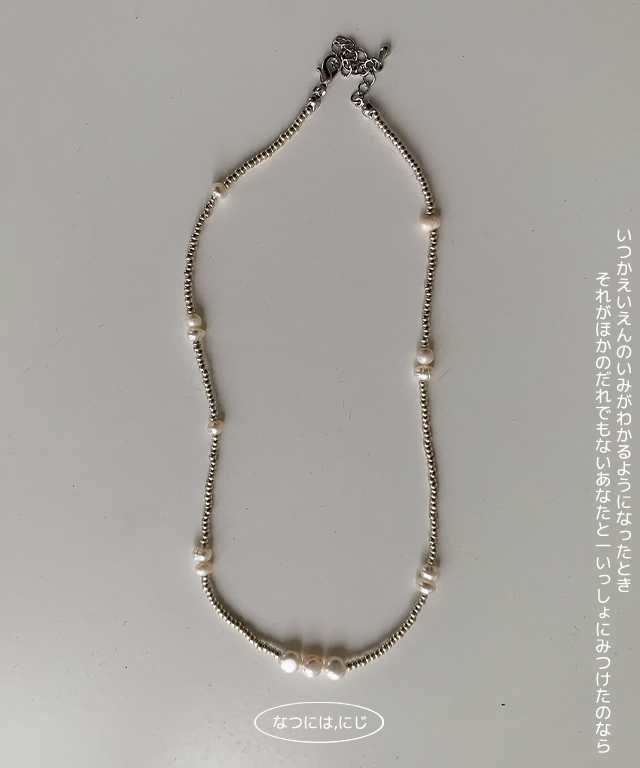3 pearl vintage necklace